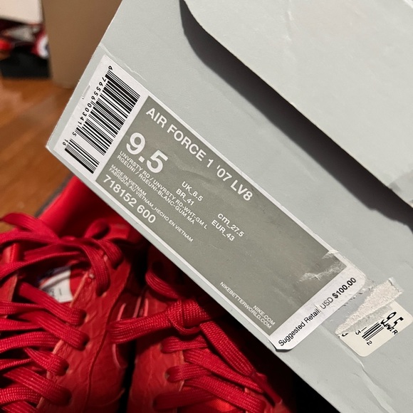 Like new Nike Air Force 1 shoes - men’s 9.5 University red - Picture 3 of 5
